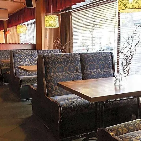 科沃拉斯堪迪克酒店 4* 科沃拉